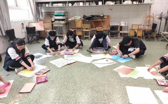 郑州24中积极开展心理健康教育系列活动